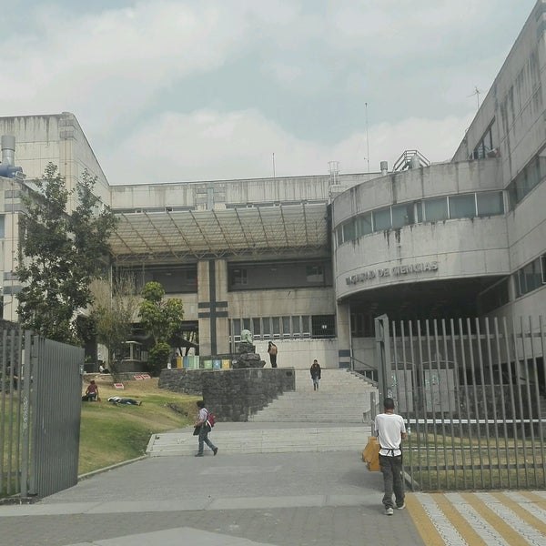 Снимок сделан в Facultad de Ciencias, UNAM пользователем Ubi 2/21/2017