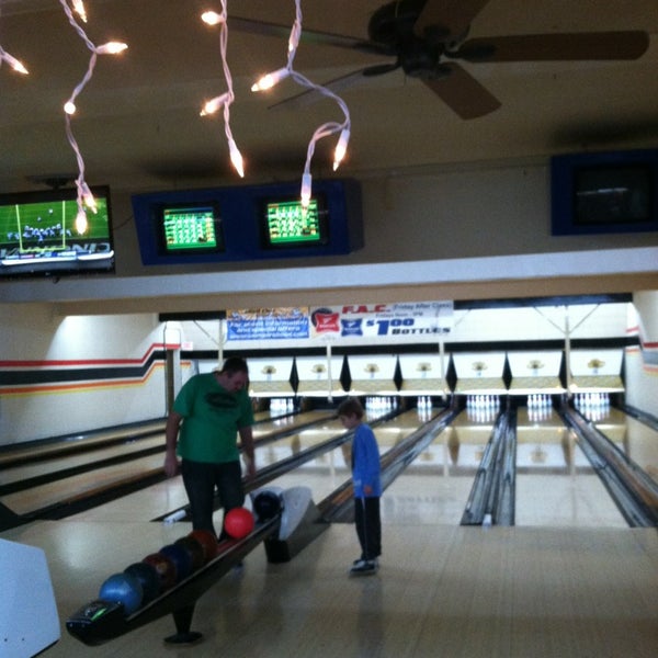 Photo taken at Wenger&#39;s Bowling Center by Chris A. on 12/28/2012