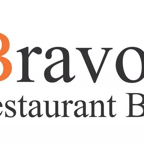 Photo taken at Bravos Restaurant Bar by Eddie R. on 4/17/2014