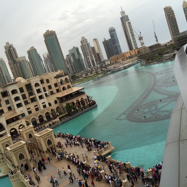Снимок сделан в Дубай Молл пользователем Faizul Z. 3/27/2015