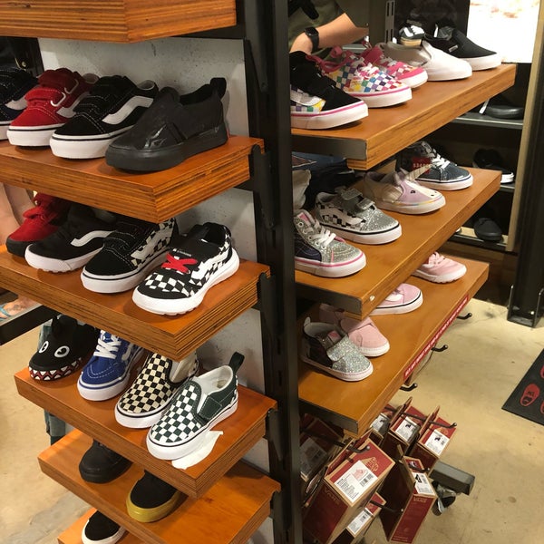 Vans - Shoe Store in Lawrenceville