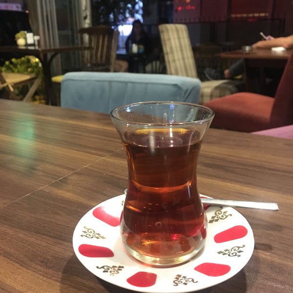 9/21/2017 tarihinde Fatih K.ziyaretçi tarafından Zeytin Cafe'de çekilen fotoğraf