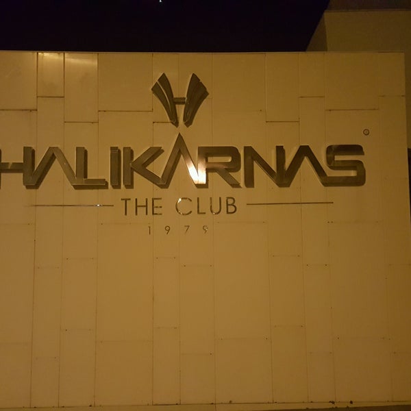 Photo taken at Halikarnas The Club by Timur I. on 2/13/2017