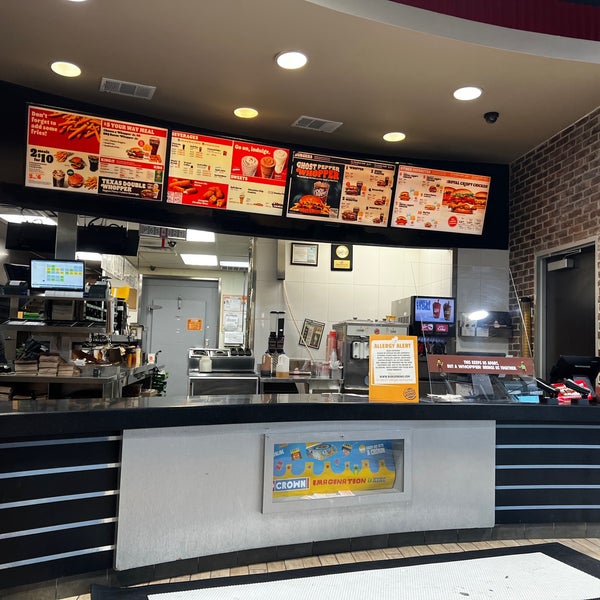 Burger King - Fast Food Restaurant in Sugar Land