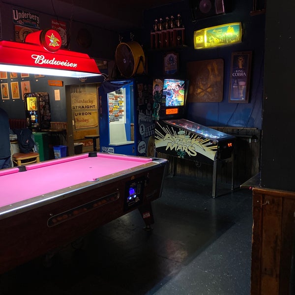 11/30/2019 tarihinde Gene X.ziyaretçi tarafından Bender&#39;s Bar &amp; Grill'de çekilen fotoğraf