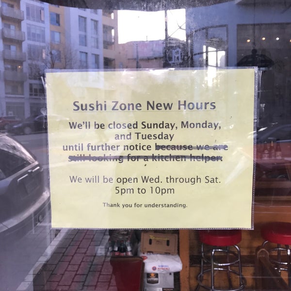 2/14/2017에 Gene X.님이 Sushi Zone에서 찍은 사진