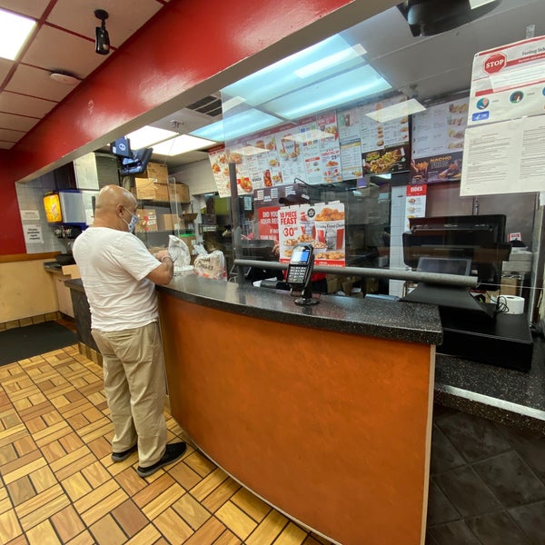 Taco Bell/KFC Fried Chicken Joint in Mint Hill