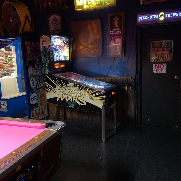 11/30/2019 tarihinde Gene X.ziyaretçi tarafından Bender&#39;s Bar &amp; Grill'de çekilen fotoğraf