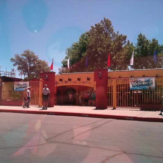 รูปภาพถ่ายที่ Cliff&#39;s Amusement Park โดย Samantha L. เมื่อ 5/27/2012