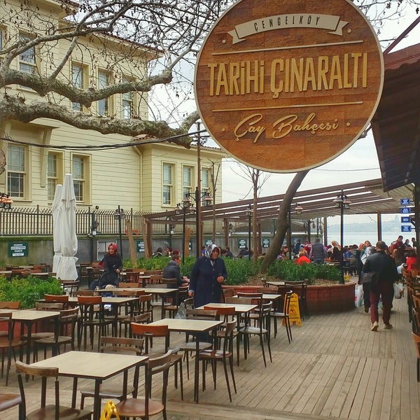 2/6/2017에 Gülbin Y.님이 Çengelköy Tarihi Çınaraltı Çay Bahçesi에서 찍은 사진