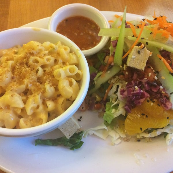 Photo taken at Veggie Grill by Ariadna A. on 1/18/2015
