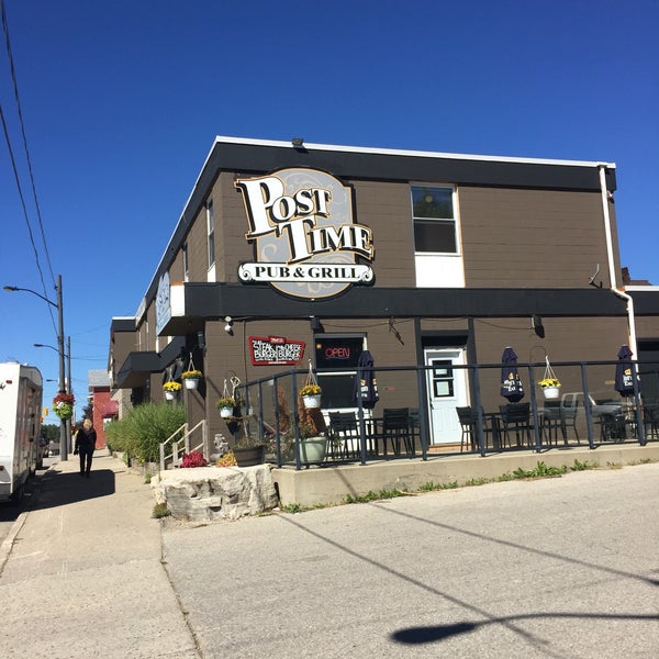 Post Time Bar & Grill 4 tips