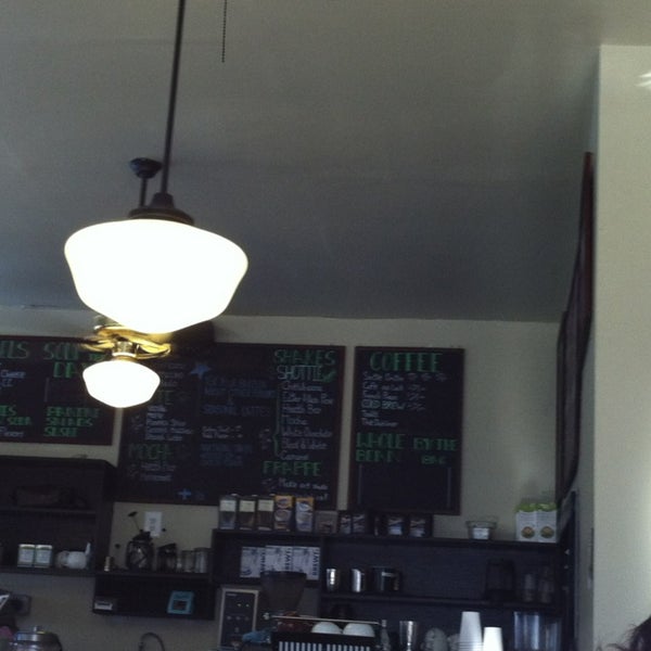 2/14/2013にJetaime M.がOdradeks Coffeeで撮った写真