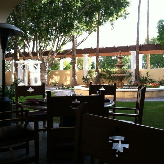 รูปภาพถ่ายที่ Crowne Plaza San Marcos Golf Resort โดย Dennis O. เมื่อ 11/9/2012