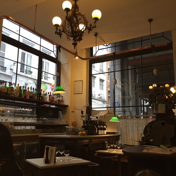 Снимок сделан в Restaurant de l&#39;Ogenblik пользователем Gilles B. 7/27/2015