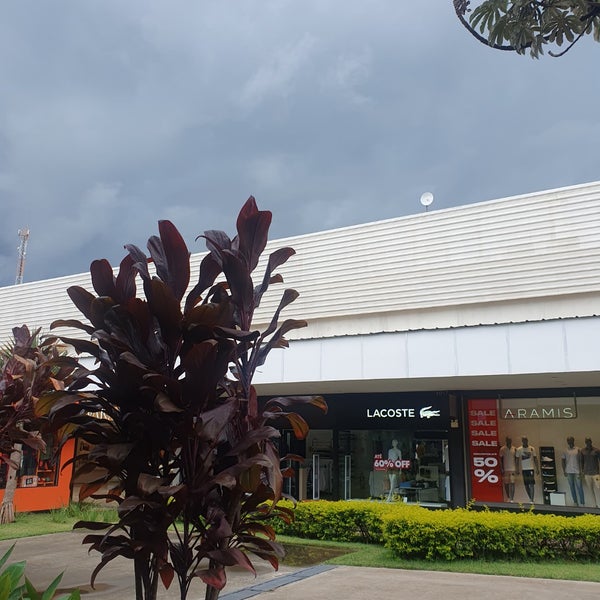 Photo taken at Outlet Premium Brasília by Camila C. on 1/3/2023