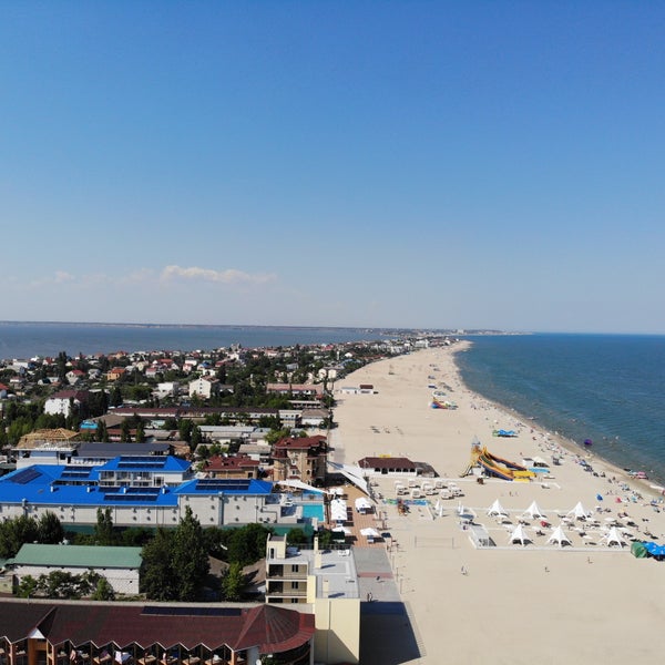 Пляж бугаз
