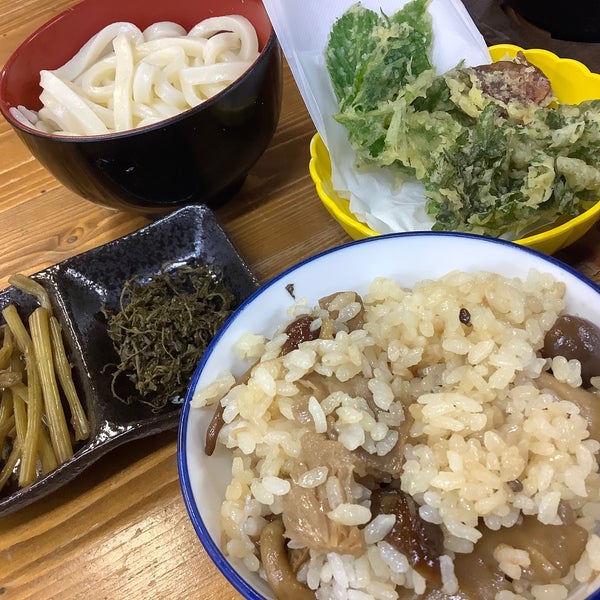東富士山荘 人の訪問者 から 2個のtips 件