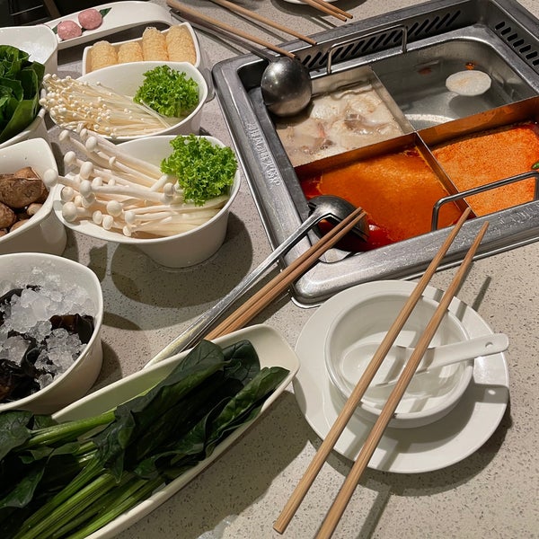 Haidilao Hot Pot 海底捞火锅 Bukit Bintang Kuala Lumpur, KL