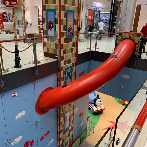 hamleys eastgate
