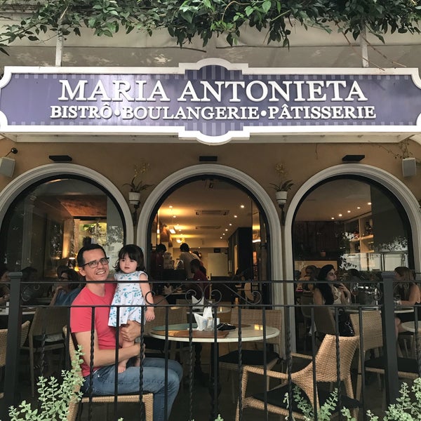 Foto tirada no(a) Maria Antonieta - Bistrô, Boulangerie &amp; Pâtisserie por Pricila P. em 3/30/2018