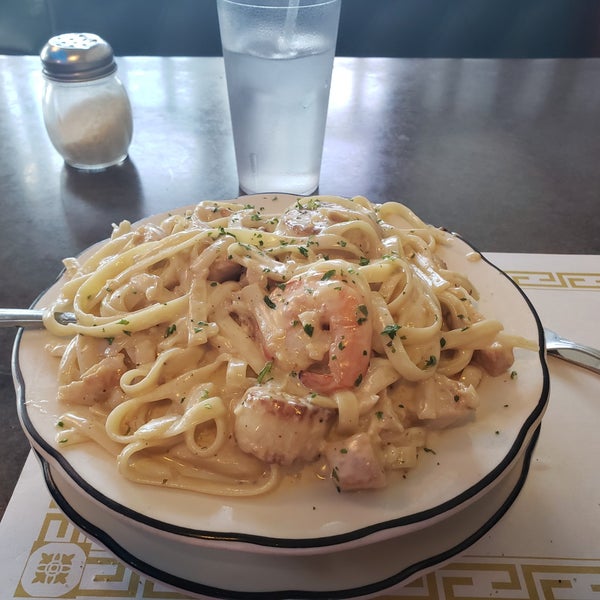 Atlantis Pizzeria &amp; Family Restaurant Fairlington 29 tips