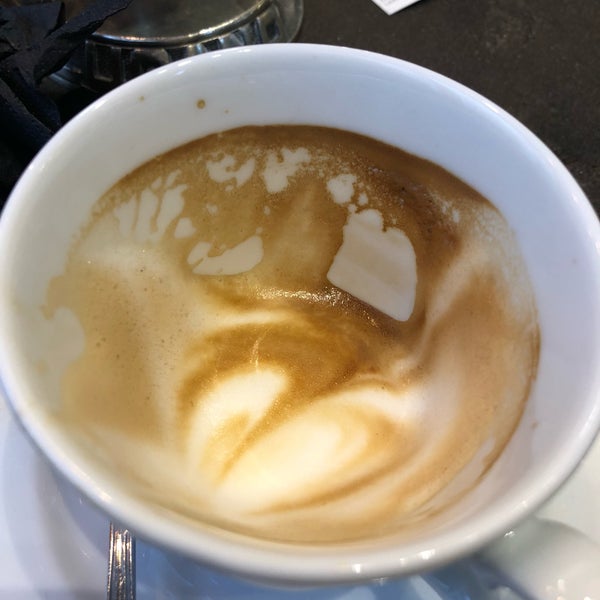 The best in Lugano ask for mini cappuccino