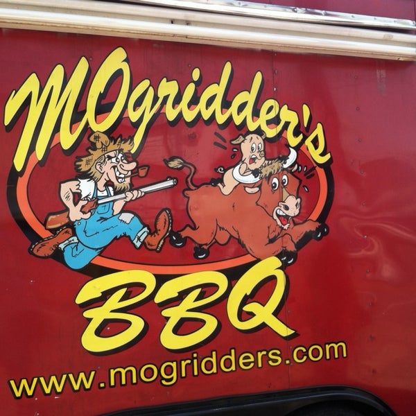 Photo taken at Mogridder&#39;s BBQ by Jonathan M. on 6/3/2014