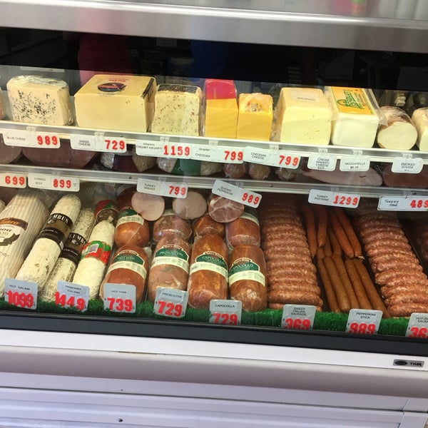 A great old school Italian deli with great sandwiches and a great selection of meats and cheeses. They have a selection of cookies that belongs on the table at an Italian wedding.