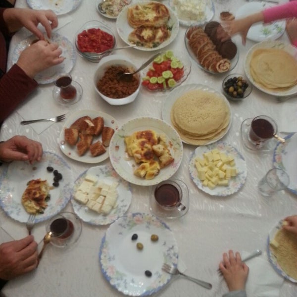 Das Foto wurde bei SEO Uzmanı Gürkan Turhan von Gürkan T. am 2/18/2013 aufgenommen