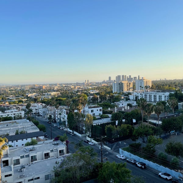 Снимок сделан в The London West Hollywood at Beverly Hills пользователем derrick f. 5/16/2022