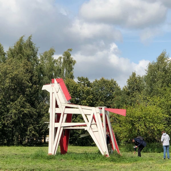 รูปภาพถ่ายที่ Музей-заповедник «Горки Ленинские» โดย Olga P. เมื่อ 8/3/2019