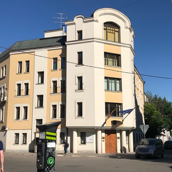 Консульство испании