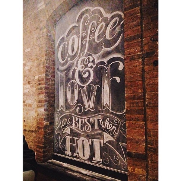 2/7/2014 tarihinde Aly D.ziyaretçi tarafından Spencer&#39;s Coffee'de çekilen fotoğraf