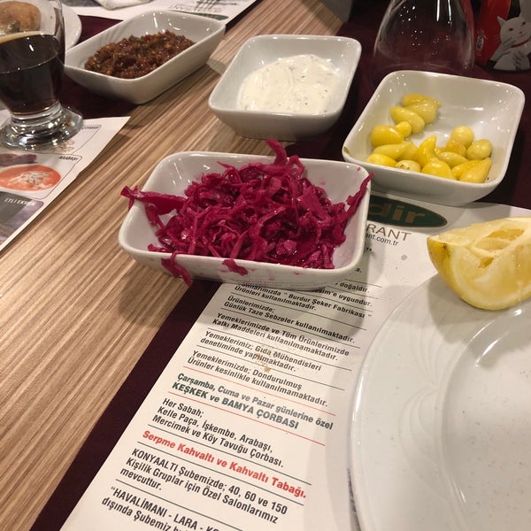 Das Foto wurde bei Sedir Restaurant von Gülçin E. am 1/17/2020 aufgenommen