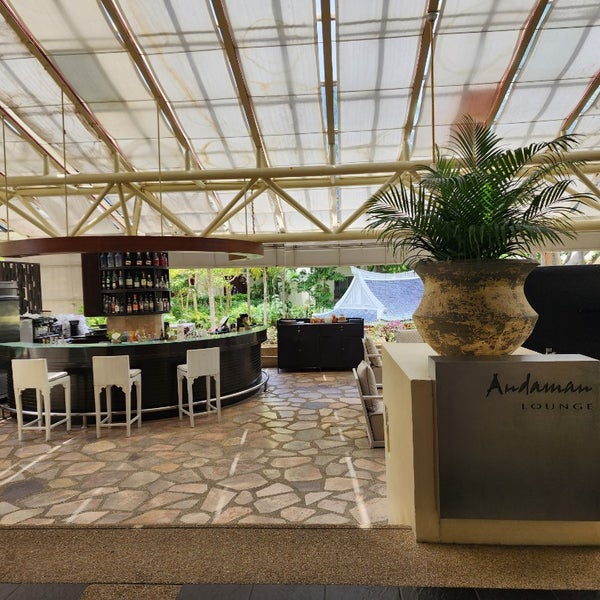 10/14/2023에 Tanakawee แ.님이 Andaman Lounge @ Hilton Phuket Lobby에서 찍은 사진