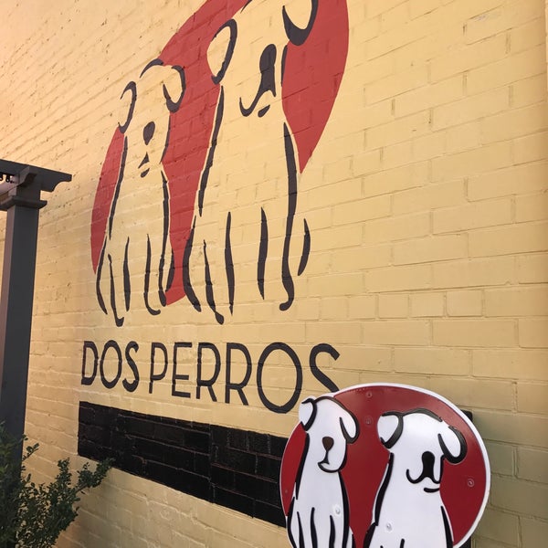 Photo taken at Dos Perros by ECrab 🌐🌎🌐 on 3/12/2017