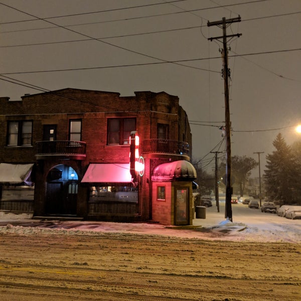 Das Foto wurde bei Johnny&#39;s Bar on Fulton von José F. am 1/19/2019 aufgenommen