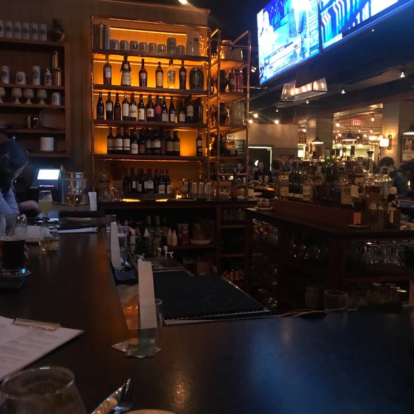 Blackmoor Bar And Kitchen Thompson Square Bunker Hill