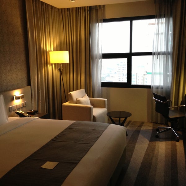 Photos At Holiday Inn Bangkok Sukhumvit 22 คลองเตย กร งเทพมหานคร