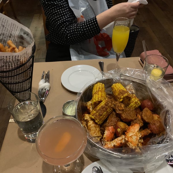 Foto tirada no(a) CajunSea &amp; Oyster Bar por Hua L. em 11/6/2018