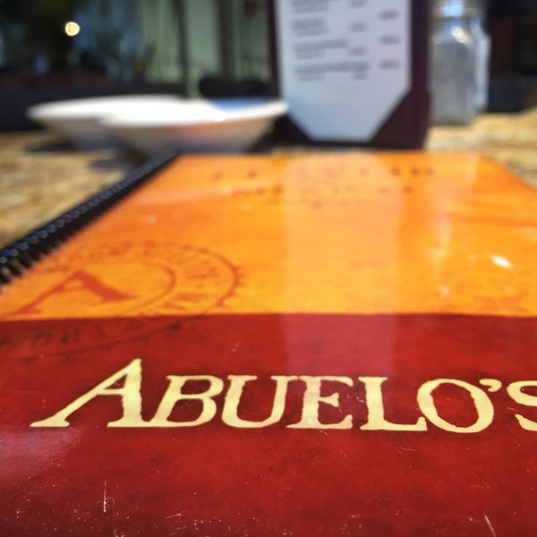 Foto tirada no(a) Abuelo&#39;s Mexican Restaurant por Stanley K. em 11/5/2016