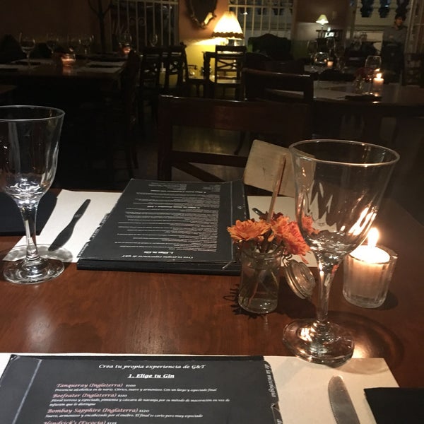 10/14/2016 tarihinde Sare M.ziyaretçi tarafından Restaurant La Vie en Rose'de çekilen fotoğraf