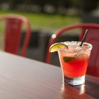 If you're looking for a beer garden near the United Center, check out the 10,000 square feet of outdoor space here. http://tmout.us/lKTEo
