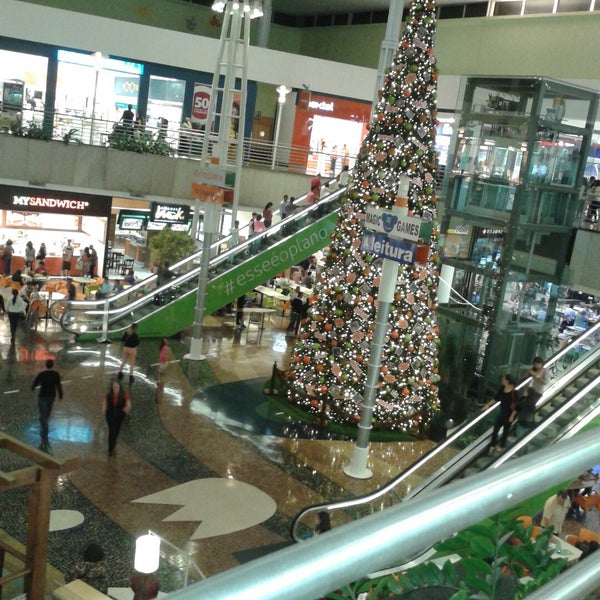 Photo taken at Parque D. Pedro Shopping by Rachell R. on 11/14/2014