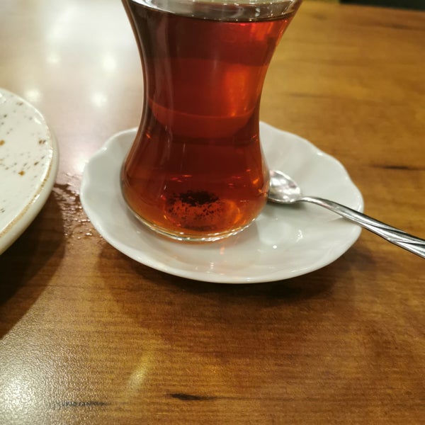 Снимок сделан в By Şekerci Cafe пользователем Esma Z. 10/14/2019