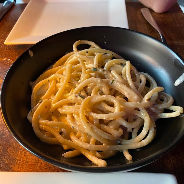 Bar Mario Red Hook 365 Van Brunt St