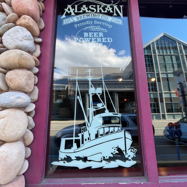 Photo taken at Humpy&#39;s Great Alaskan Alehouse by The Adventures of B. on 5/24/2021