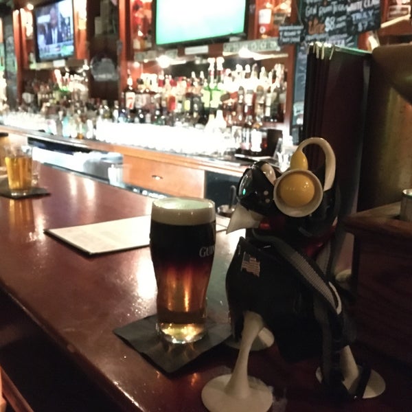 Photo taken at The Irish American Pub by Laura S. on 1/12/2020