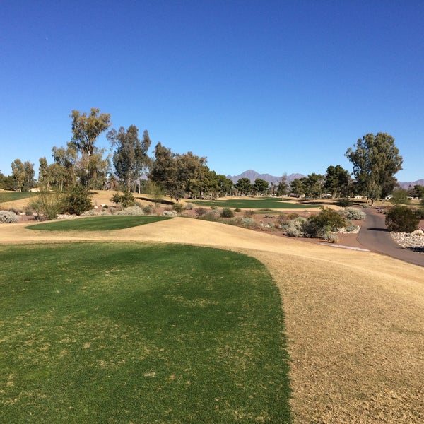รูปภาพถ่ายที่ McCormick Ranch Golf Club โดย Antonio F. เมื่อ 12/13/2015